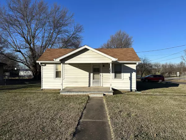 2205 W High ST,  Springfield,  MO 65803