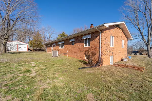 Thayer, MO 65791,873 Oo HWY