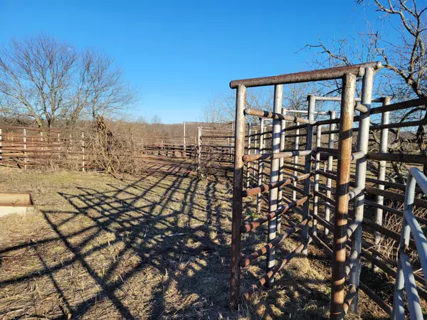 Jerico Springs, MO 64756,001 E 1550 RD