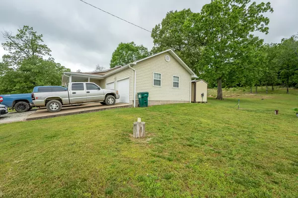 Thayer, MO 65791,235 County Road 292