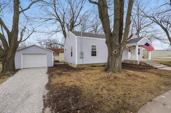 Lockwood, MO 65682,201 E 5th ST