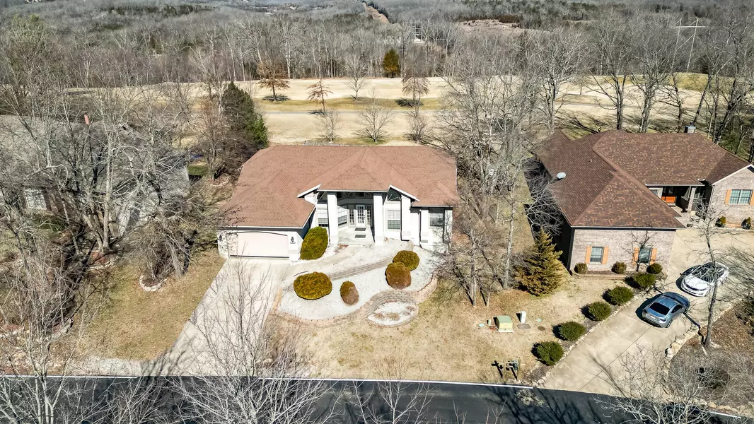 622 Stoneykirk CIR, Branson West, MO 65737