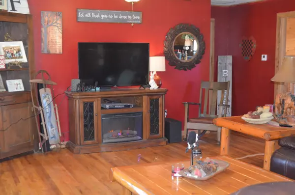 Chadwick, MO 65629,1409 Barber RD