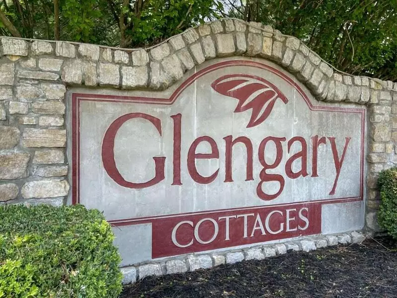 2175 W Glengary CT, Springfield, MO 65810