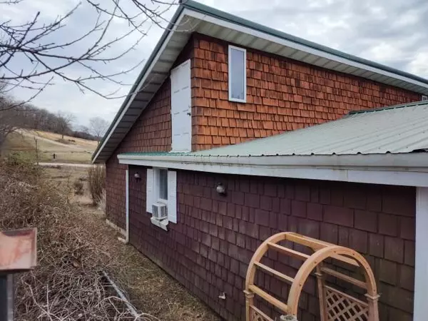 Crane, MO 65633,4111 Wheeler Branch RD