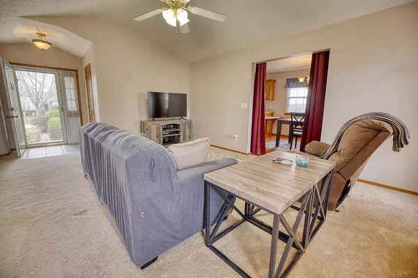 Webb City, MO 64870,1821 Bluebird DR