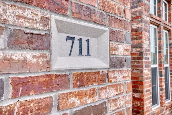 Carl Junction, MO 64834,711 Blackthorn DR