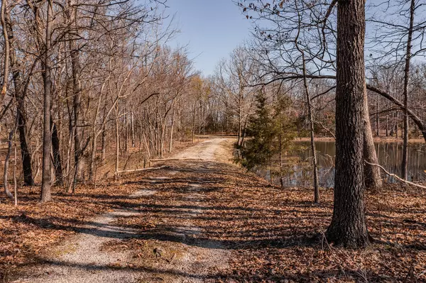 Strafford, MO 65757,6946 E Farm Road 84