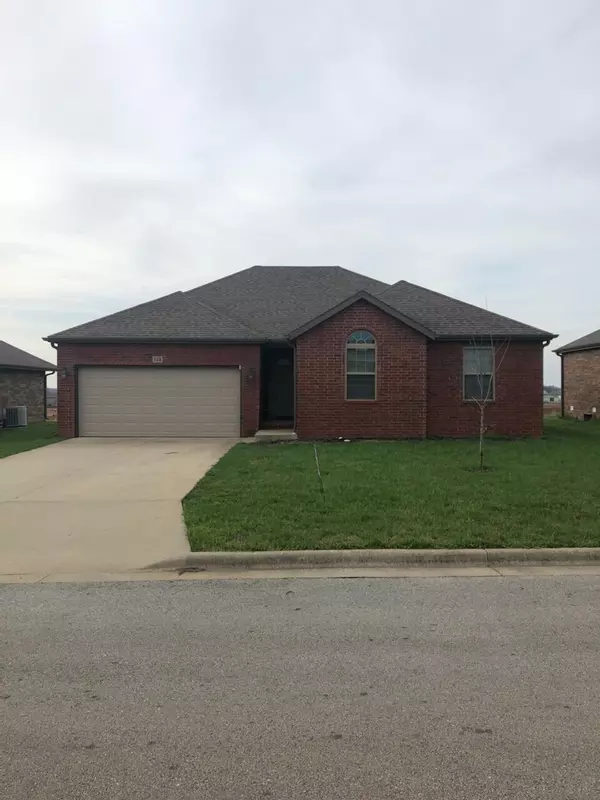 388 Madrid ST, Republic, MO 65738