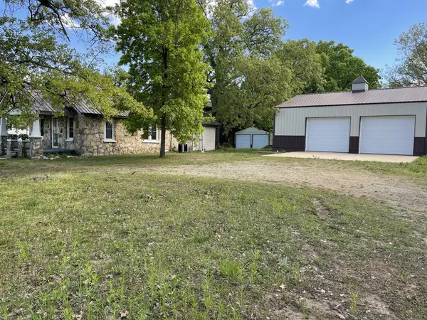 Gainesville, MO 65655,1348 County Road 806