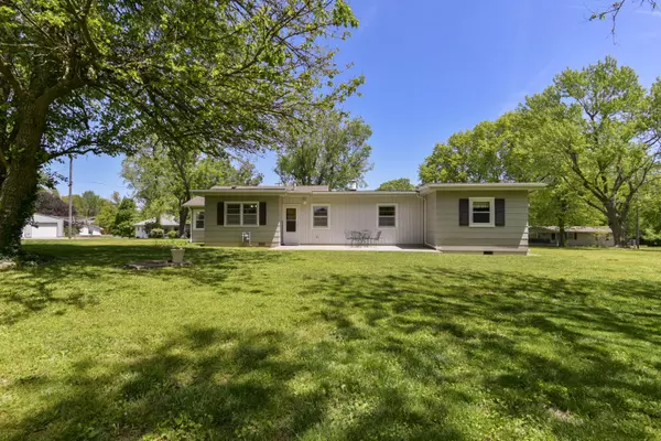 Pierce City, MO 65723,603 Linzee BLVD