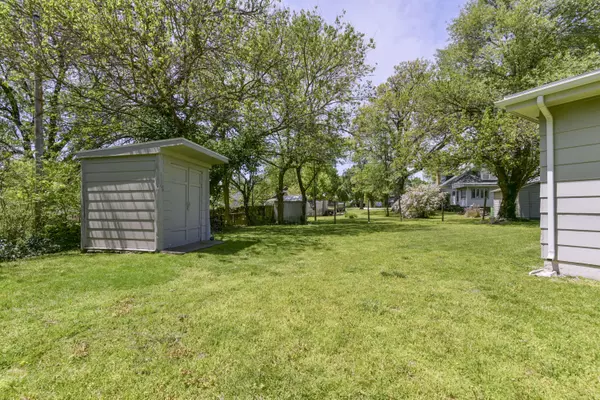 Pierce City, MO 65723,603 Linzee BLVD