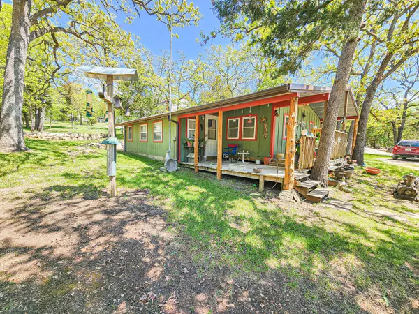 20783 Hunting Horn Trail, Wheatland, MO 65779