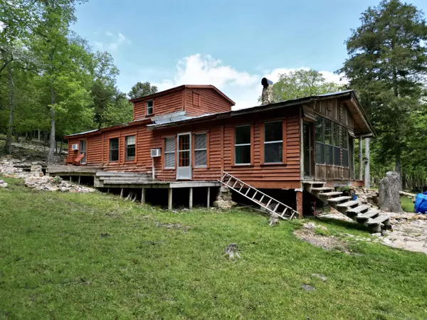 Gainesville, MO 65655,846 County Road 821