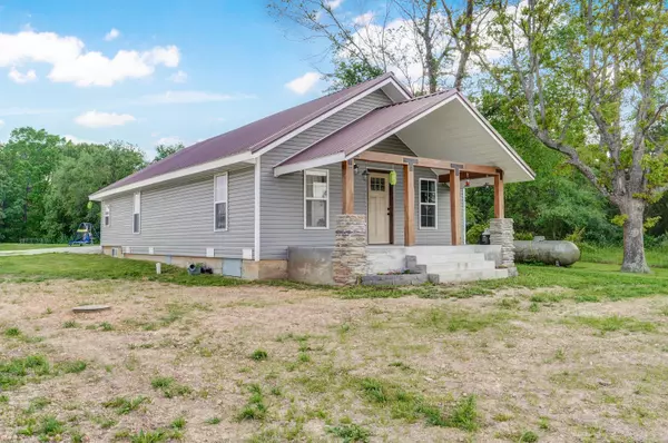 1548 State Highway Ff, Galena, MO 65656