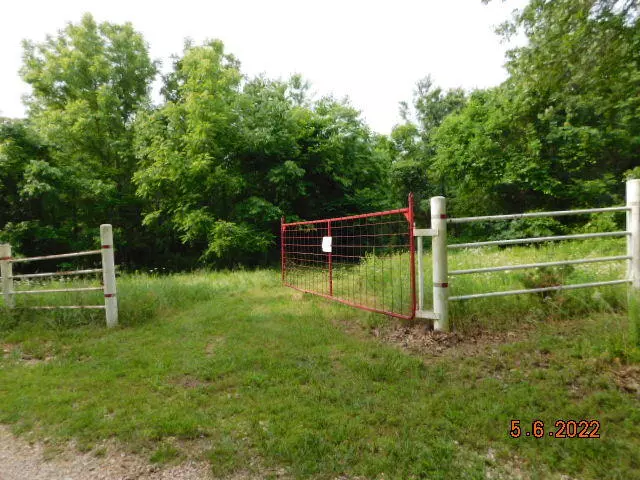 Brighton, MO 65617,000 W Beech LN