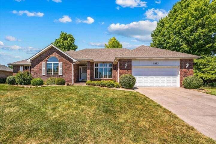 3657 E Kimberly LN, Springfield, MO 65802