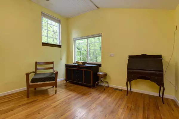 Highlandville, MO 65669,89 Hooten Ridge RD