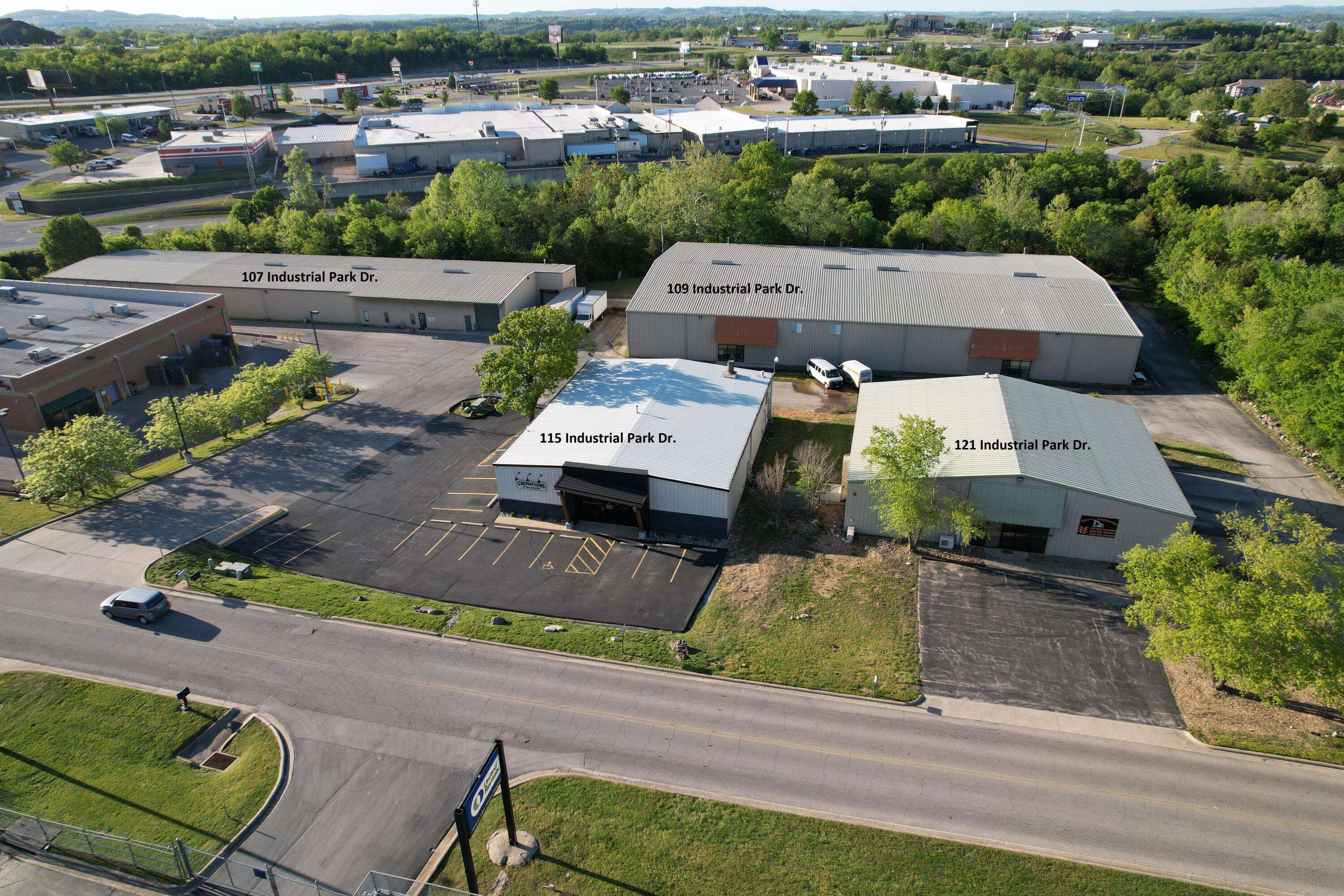 107 Industrial Park DR, Hollister, MO 65672