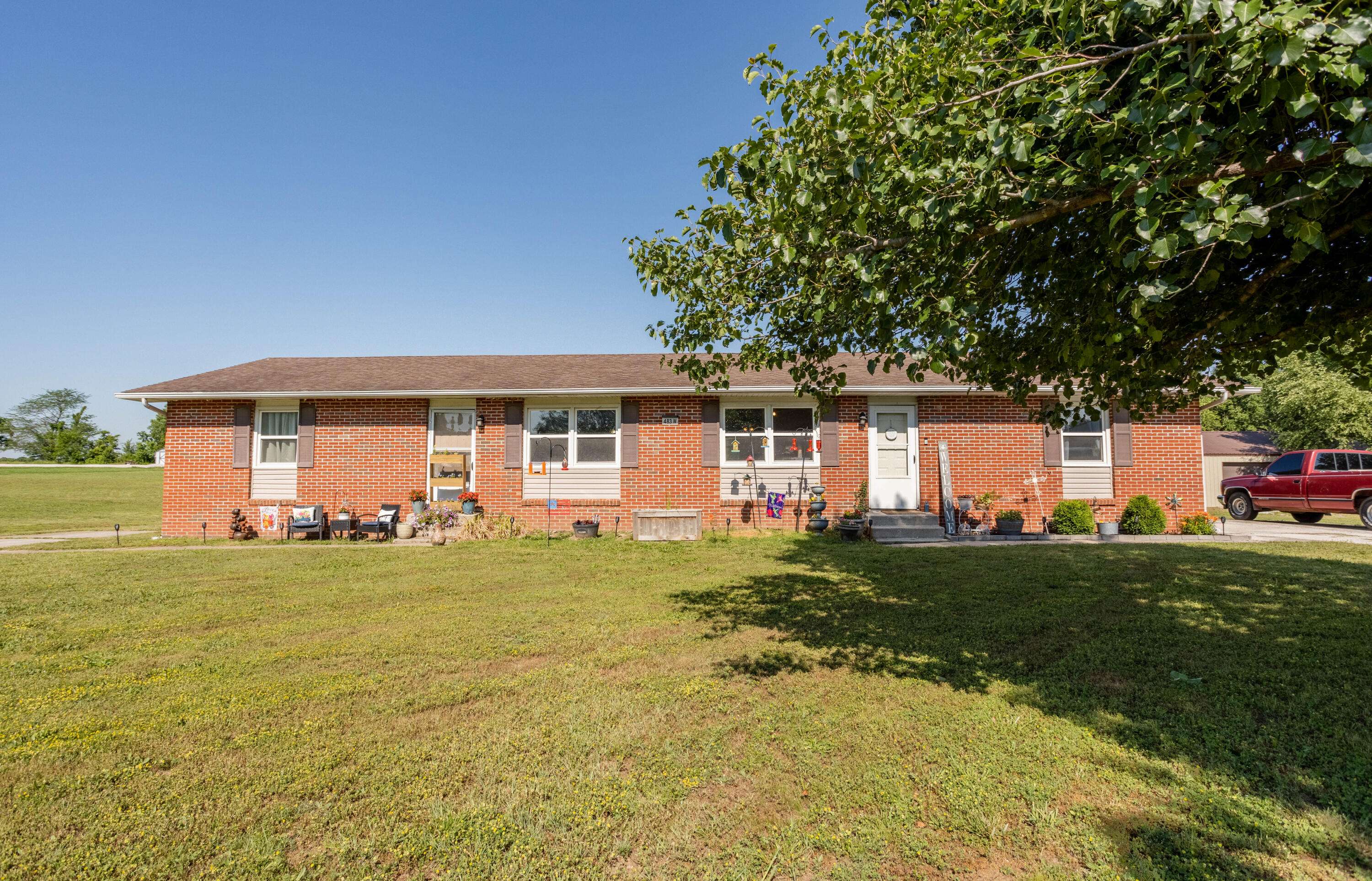 483 Northview CIR, Fair Grove, MO 65648