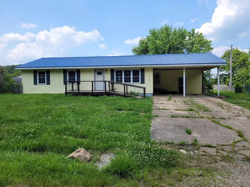 429 Craig LN, Raymondville, MO 65555