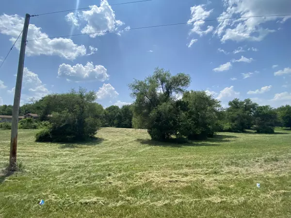 Lot 4 Block 3 Russell Subdivision, Bolivar, MO 65613