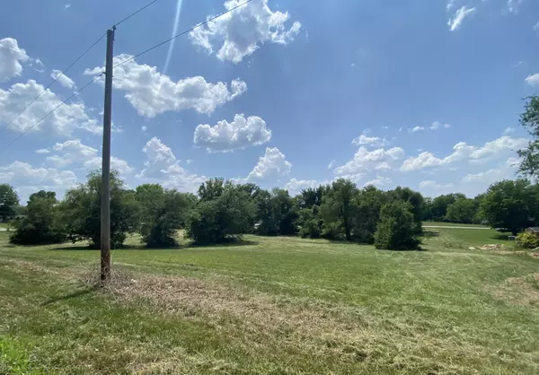 Lot 6 Block 3 Russell Subdivision, Bolivar, MO 65613