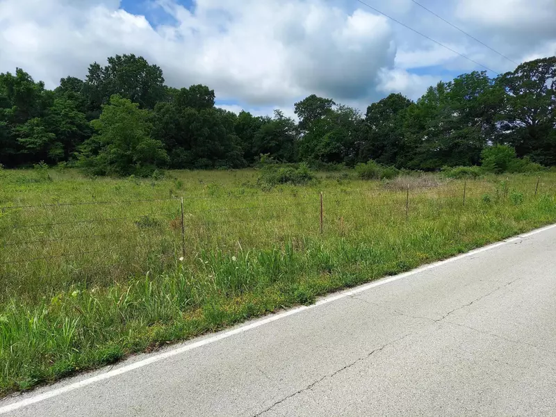 000 W Farm Rd 116, Ash Grove, MO 65604