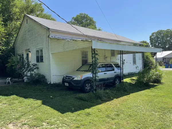 Cassville, MO 65625,1204 Harold Street