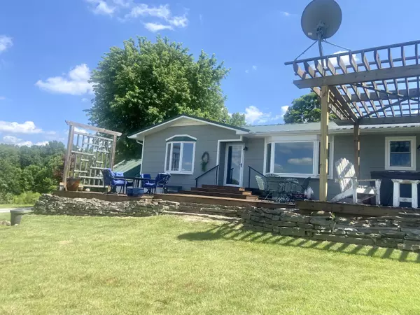 Aldrich, MO 65601,20685 E 2170 RD