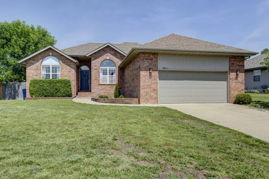 2801 W Riverbluff DR, Ozark, MO 65721