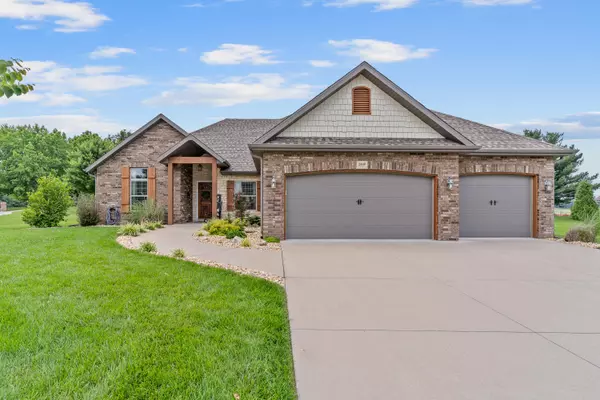 Nixa, MO 65714,2409 Walnut Grove CIR