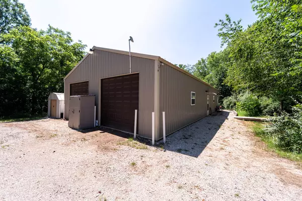 Alton, MO 65606,686 County Road 100