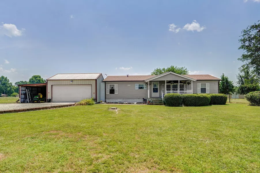 444 Wildhorse RD, Billings, MO 65610