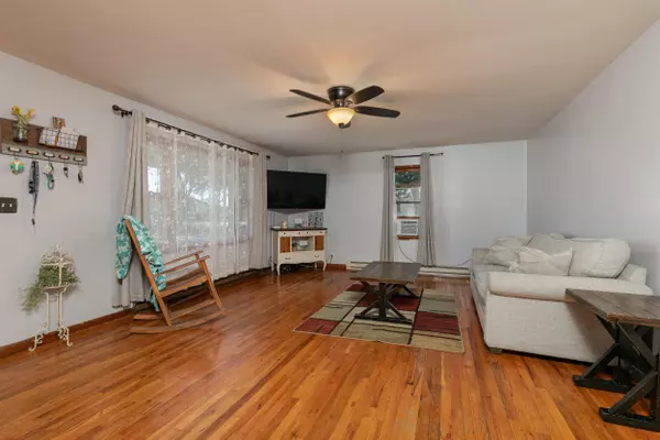 Willard, MO 65781,412 Beam ST