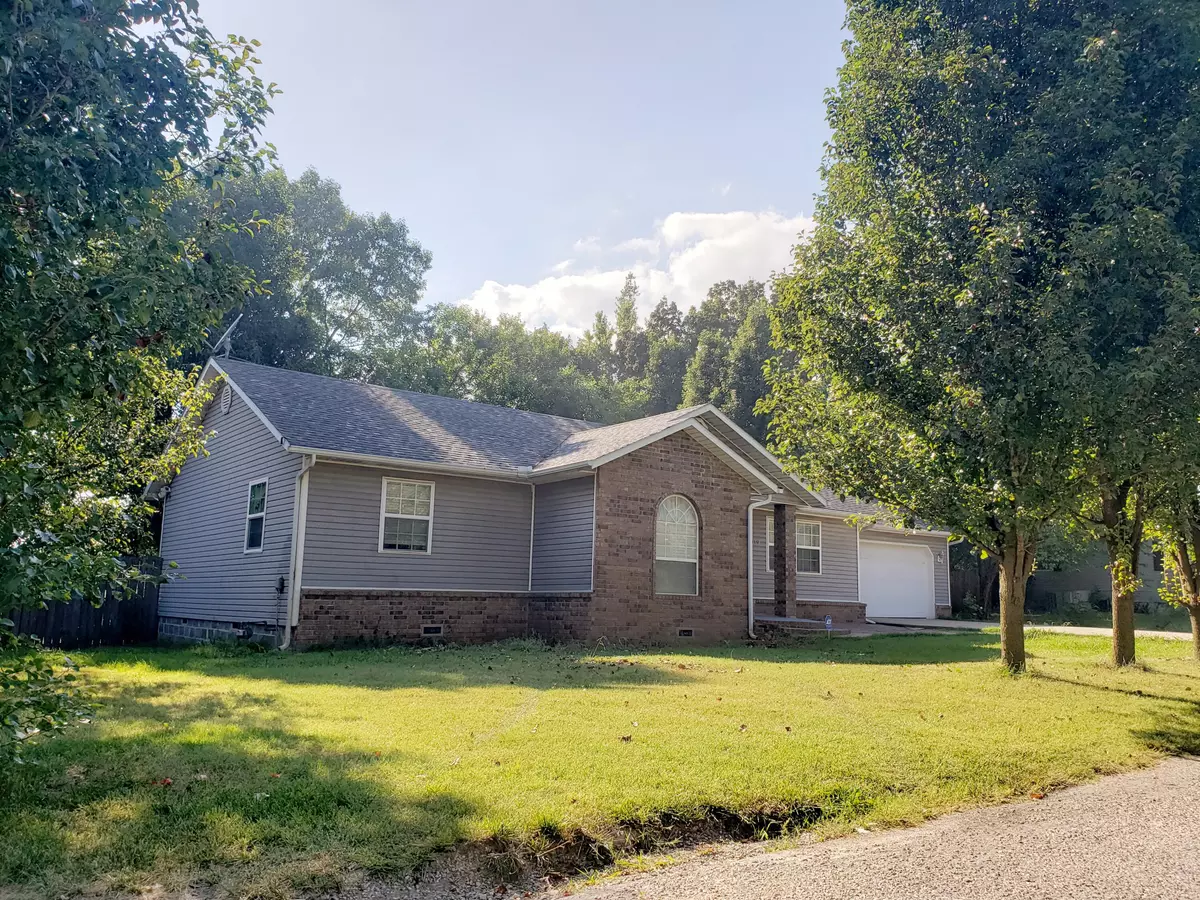 Exeter, MO 65647,119 Glenda ST