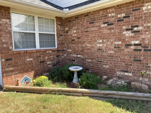 Sarcoxie, MO 64862,1019 County Ln 44 LN