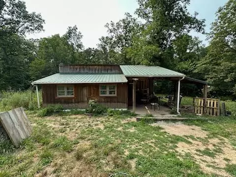 1021 County Road 206, Alton, MO 65606