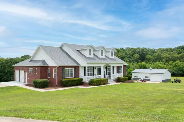 Clever, MO 65631,887 Azalea LN