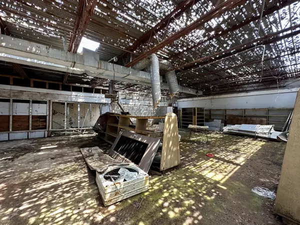 Gainesville, MO 65655,374 State Highway J