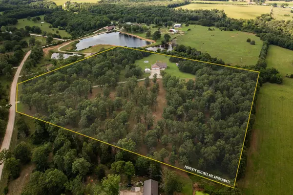 Marshfield, MO 65706,3096 Teagues RD