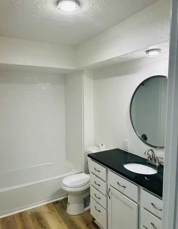 Wheaton, MO 64874,319 W Main ST