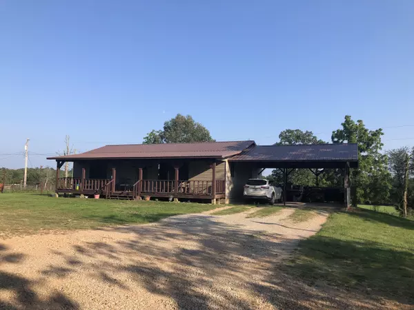 611 County Road 107, Alton, MO 65606