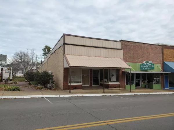 113 E Main ST, Willow Springs, MO 65793