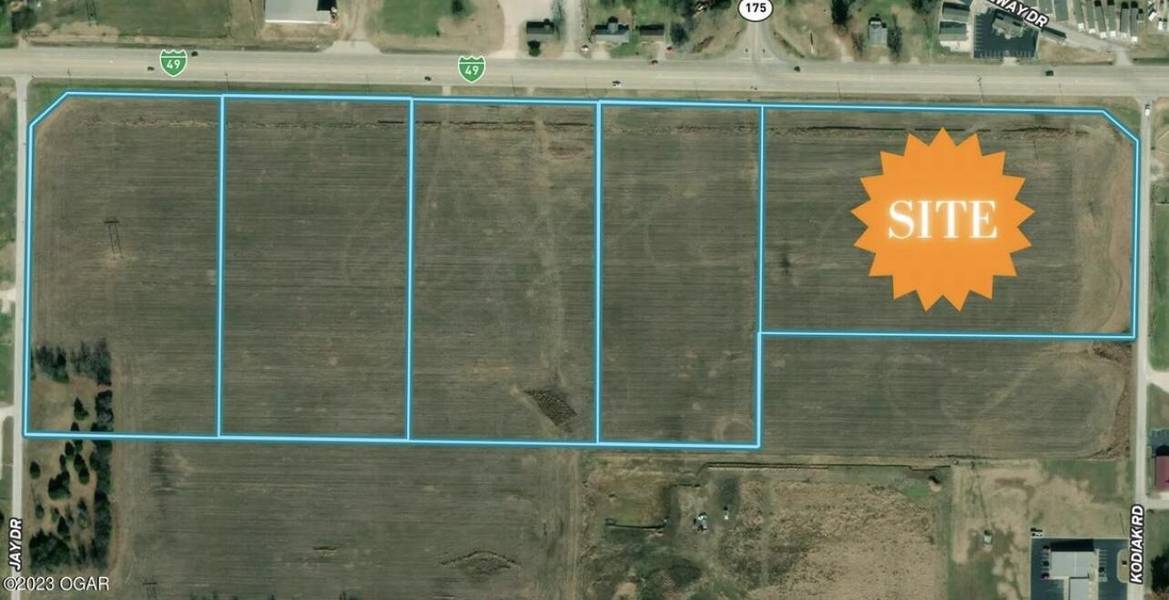 Tr 5 86 HWY, Neosho, MO 64850