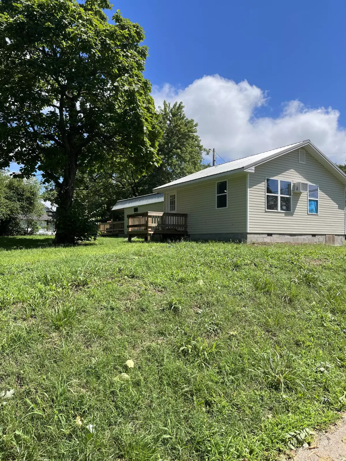 Seligman, MO 65745,7700 Wilhelm LN