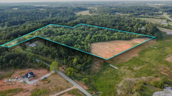 Granby, MO 64844,327 W Mckinley