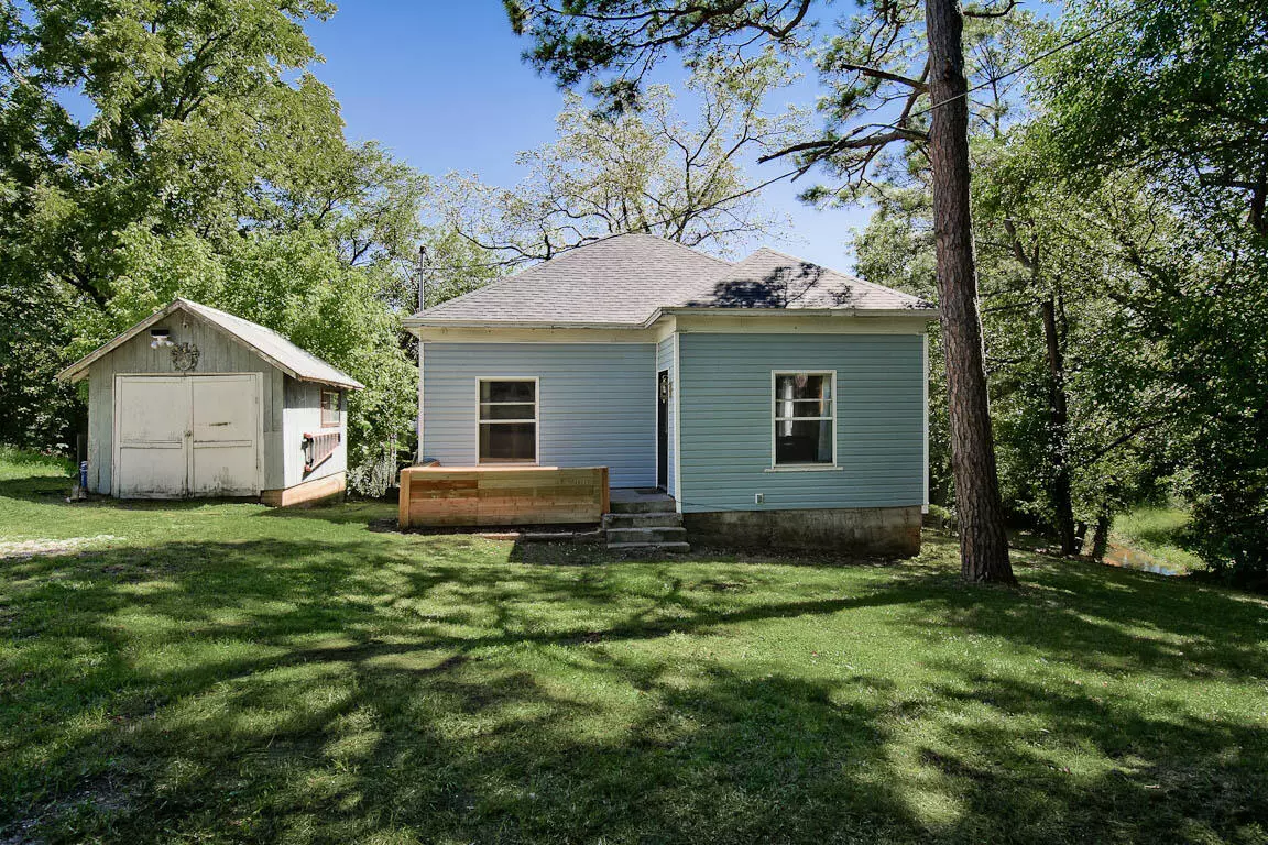 Anderson, MO 64831,206 Apple ST