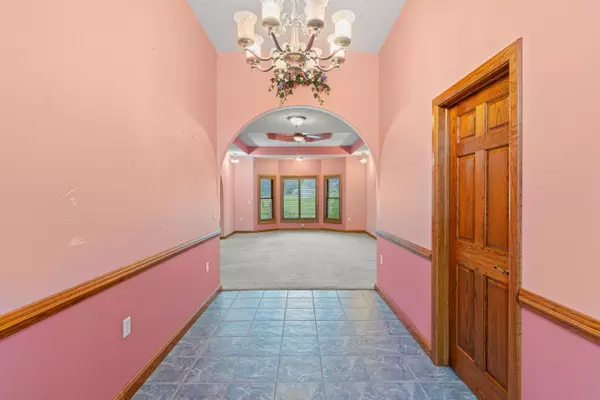 Strafford, MO 65757,910 W Ashton AVE