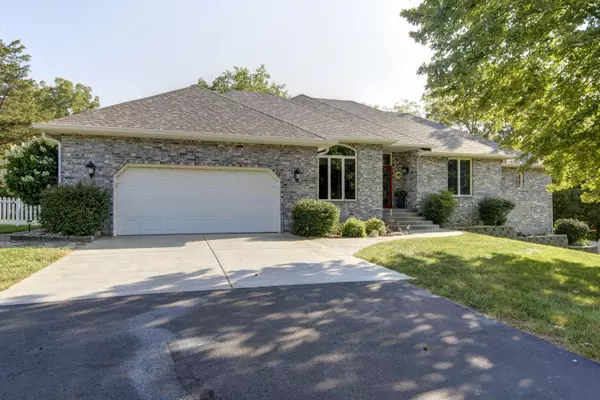 Pleasant Hope, MO 65725,9580 N Spring Valley DR